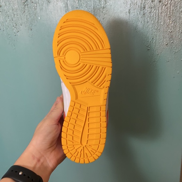 Dunk Low SE  Women Nike Dunk Low, Orange/ Metallic Gold - White
